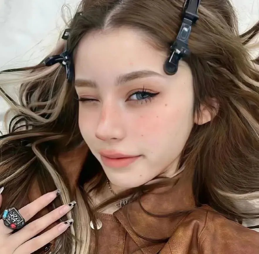 我不是坏女孩封面